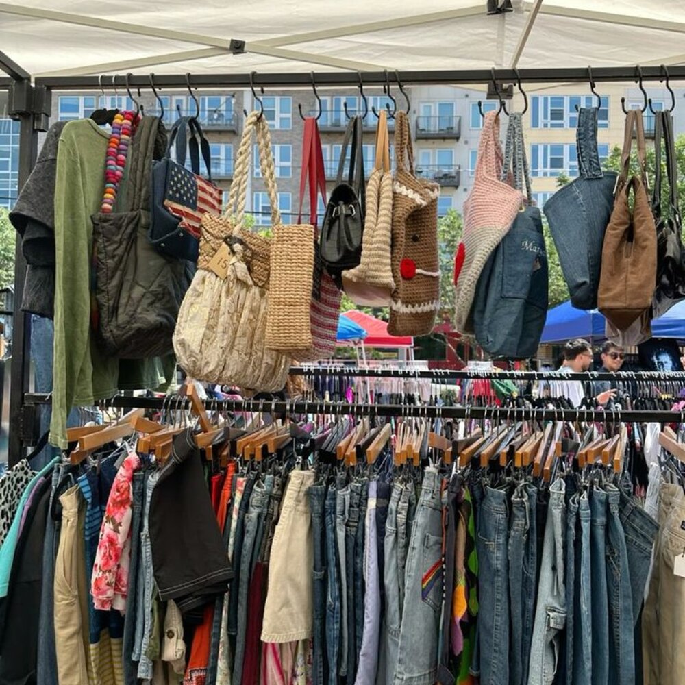 Meet your Posher, hen